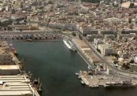Realisierung der Beh&auml;lter im Hafen von Annaba